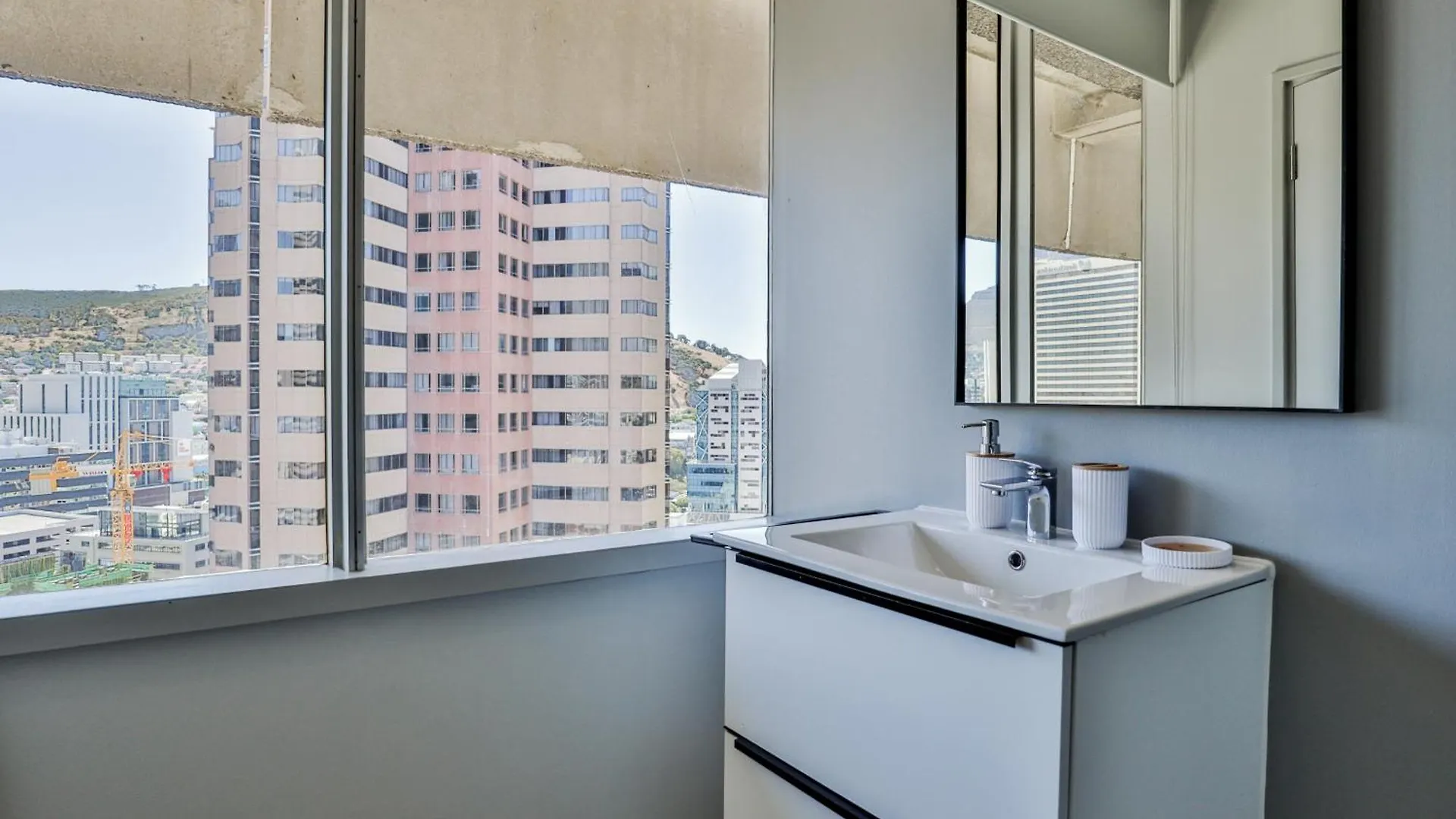 D'Luxe On Thibault By Ctha Daire Cape Town