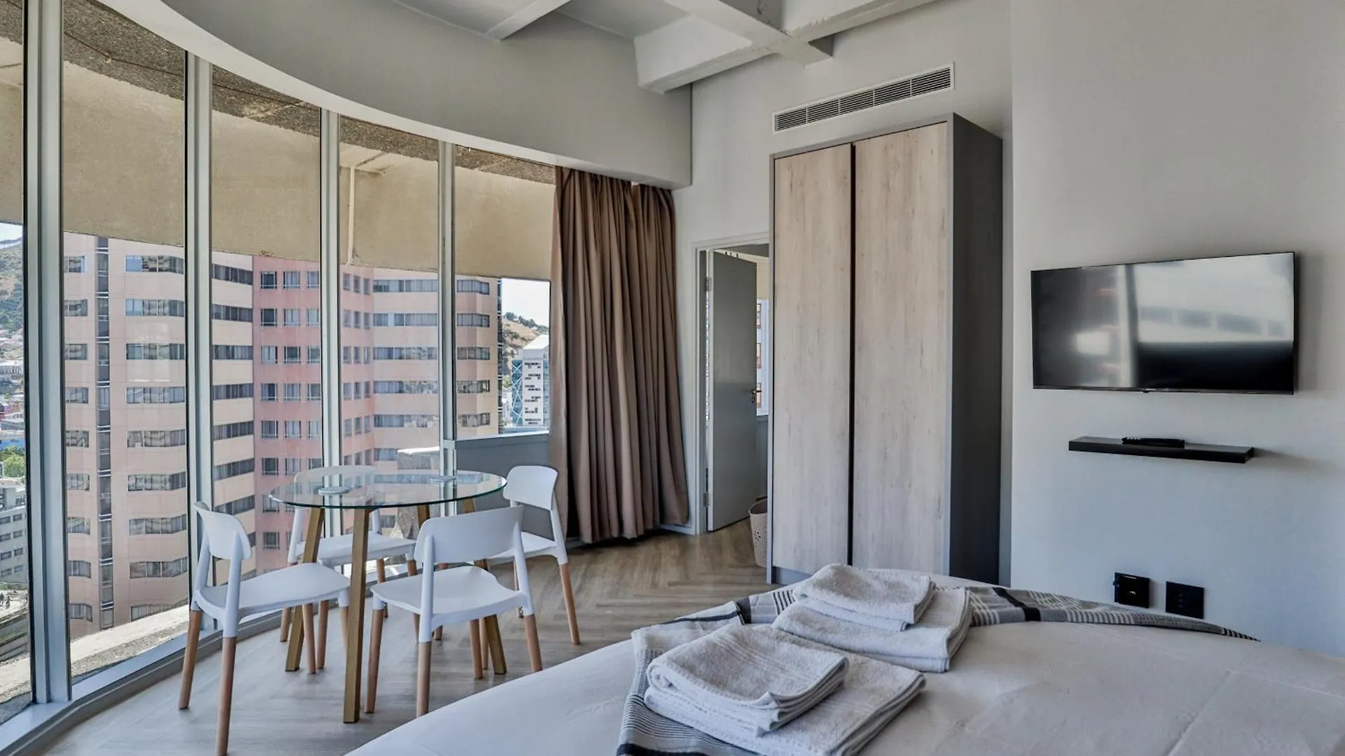 D'Luxe On Thibault By Ctha Daire Cape Town